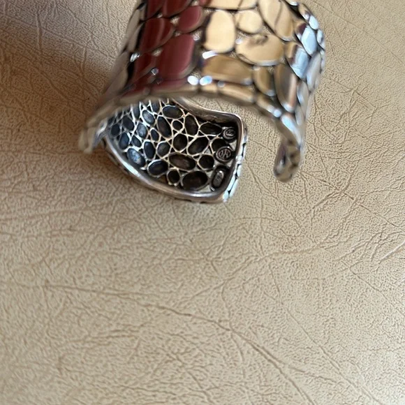 JOHN HARDY Kali Collection Sterling Silver Overlap Wide Cuff Bracelet - Picture 7 of 10